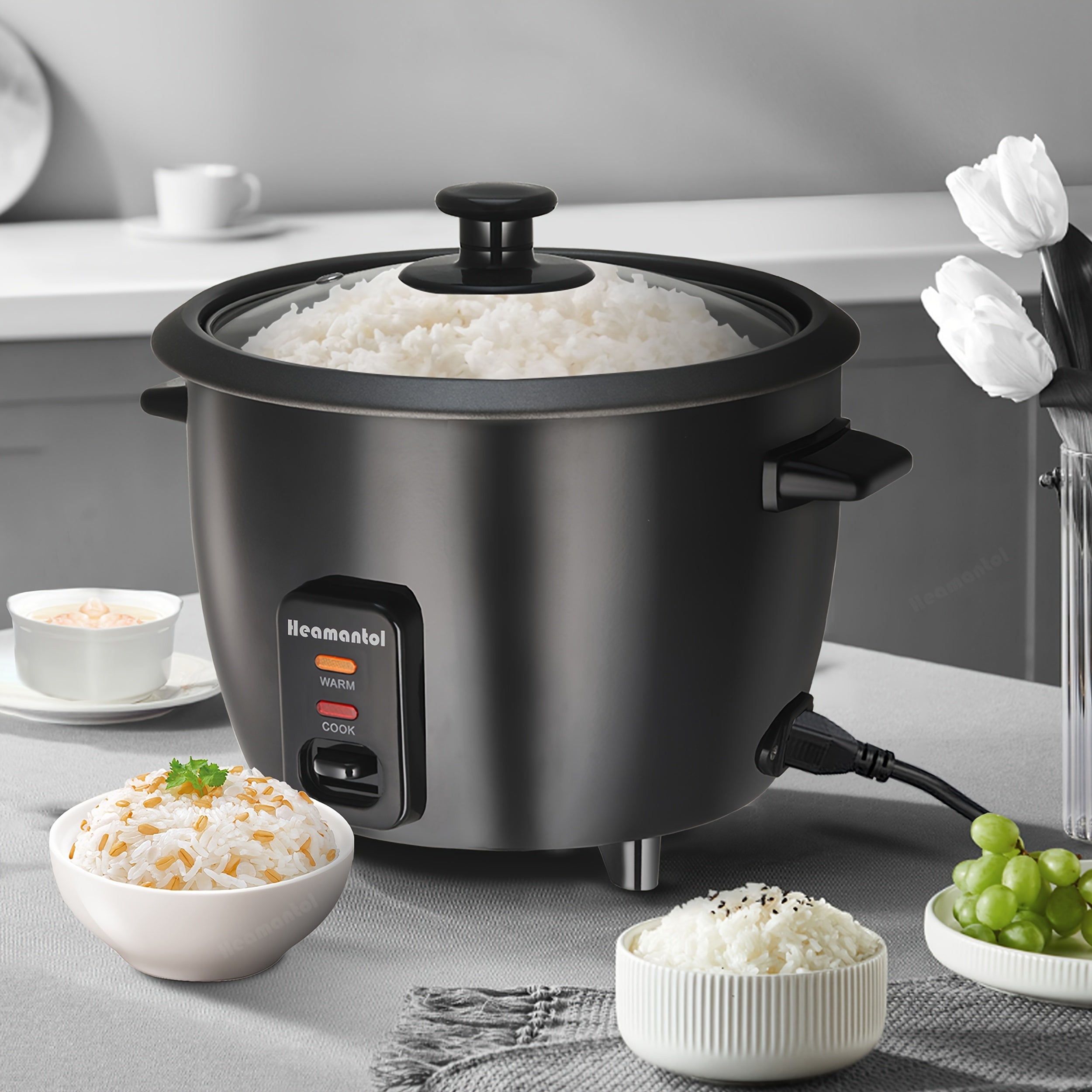 A Rice Cooker Featuring a Detachable Nonstick Pot, It Also Functions As a Yogurt Maker with an Automatic Keep Warm Feature. It Has a Large Capacity of 6 Cups When Cooked (1.5 Quarts) And 3 Cups When Uncooked. This One-Touch Operation Grain Cooker Se